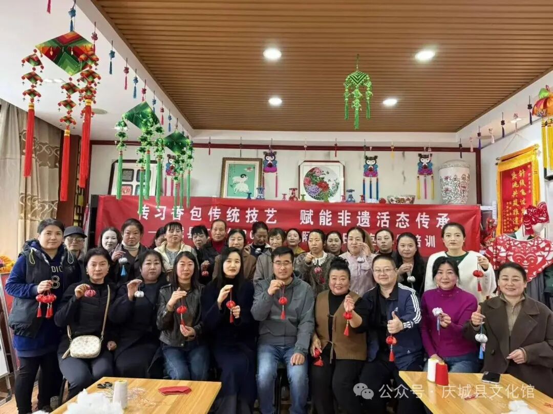 庆城县文化馆开展2025年国际非遗日香包绣制培训活动